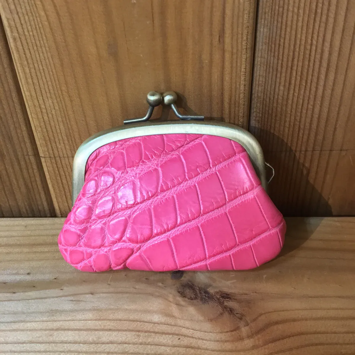 ピンクのがま口小物入れ